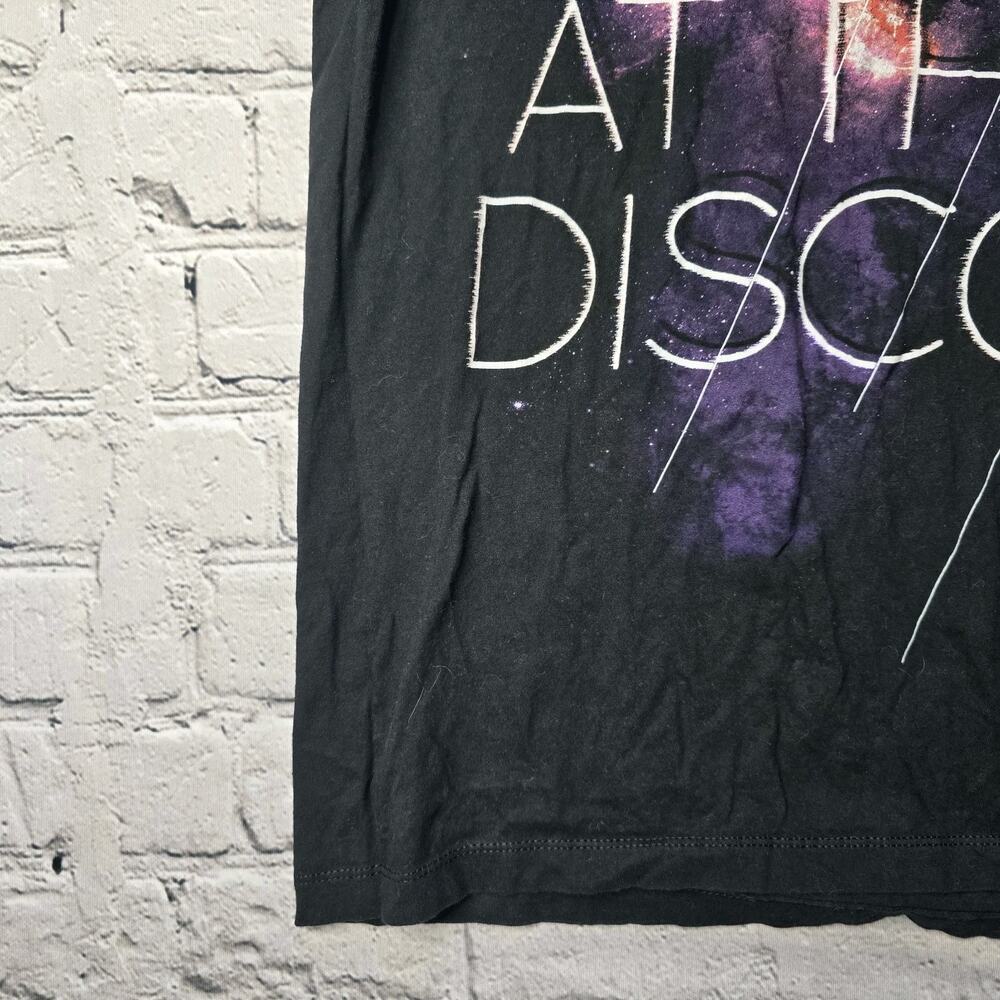 Panic At The Disco Graphic Print Band Crew Neck Tshirt Galaxy Size Medium - Picture 5 of 9
